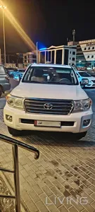 Toyota Land Cruiser GXR 2014